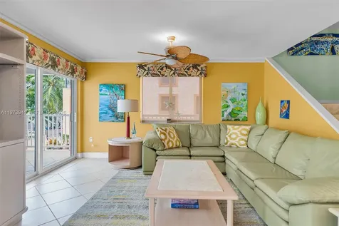 1218 Mockingbird Road Key Largo FL 33037
