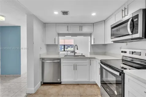 3252 Foxcroft Road Miramar FL 33025