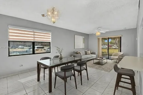 3252 Foxcroft Road Miramar FL 33025