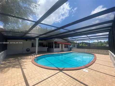 700 Curtiss Parkway Miami Springs FL 33166