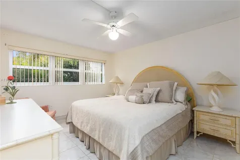 3131 S Ocean Drive Hallandale Beach FL 33009