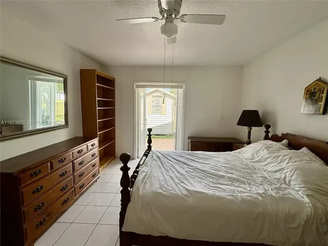 10611 SW 23rd Terrace Miami FL 33165
