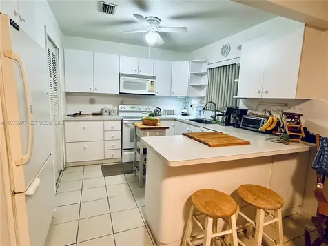 10611 SW 23rd Terrace Miami FL 33165