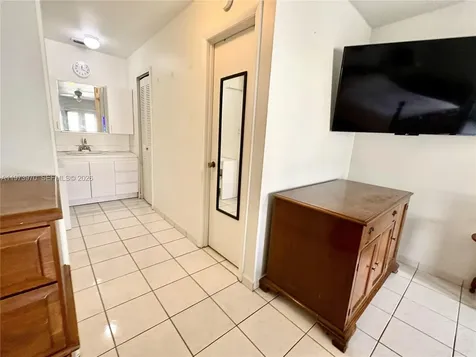 10611 SW 23rd Terrace Miami FL 33165