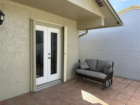 10611 SW 23rd Terrace Miami FL 33165