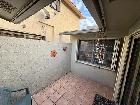 10611 SW 23rd Terrace Miami FL 33165