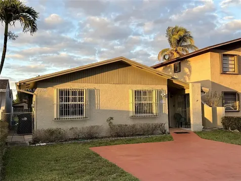 10611 SW 23rd Terrace Miami FL 33165