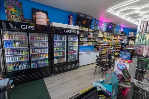 700 SW 17th Avenue Miami FL 33135