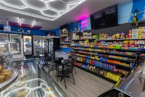 700 SW 17th Avenue Miami FL 33135