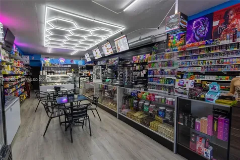 700 SW 17th Avenue Miami FL 33135