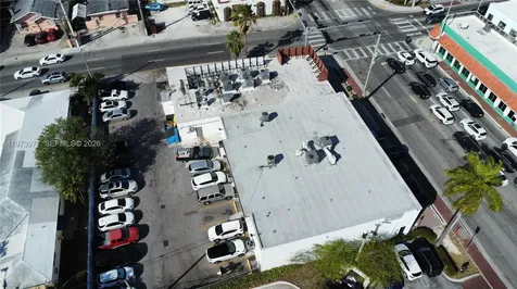 700 SW 17th Avenue Miami FL 33135