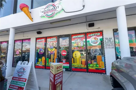 700 SW 17th Avenue Miami FL 33135