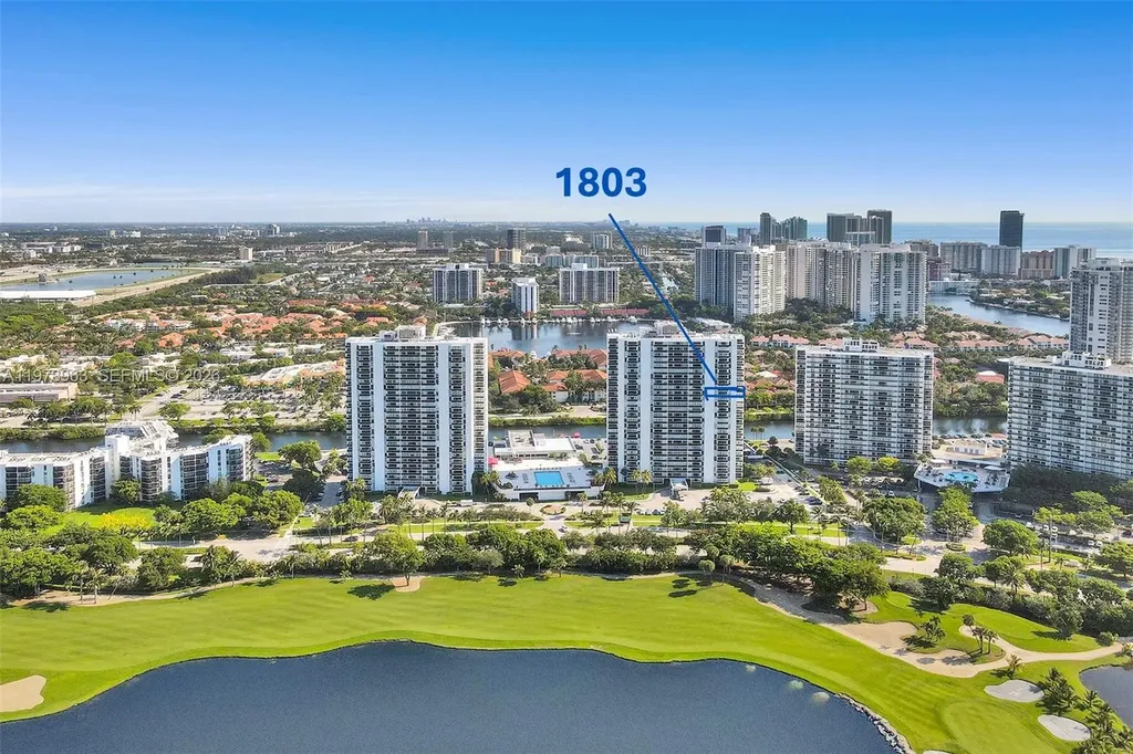 3675 N Country Club Drive Aventura FL 33180