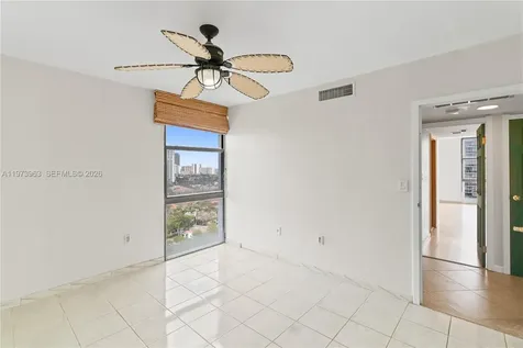 3675 N Country Club Drive Aventura FL 33180