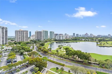 3675 N Country Club Drive Aventura FL 33180