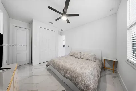 4163 31st Avenue NE Naples FL 34120