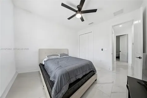 4163 31st Avenue NE Naples FL 34120