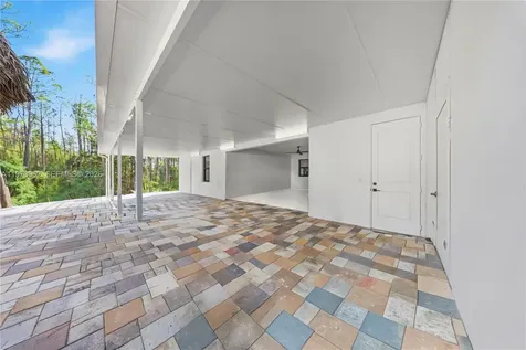 4163 31st Avenue NE Naples FL 34120