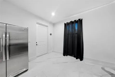 4163 31st Avenue NE Naples FL 34120