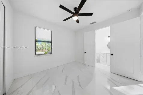 4163 31st Avenue NE Naples FL 34120