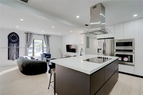 347 NE 110th Street Miami FL 33161