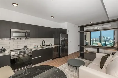 398 NE 5th Street Miami FL 33132