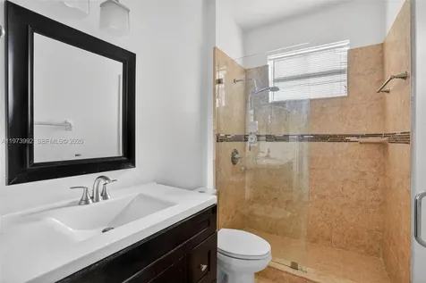 2385 SE 7th Place Homestead FL 33033