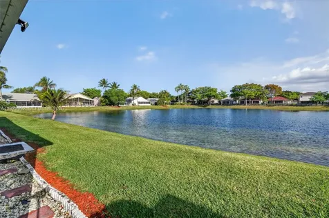 2385 SE 7th Place Homestead FL 33033