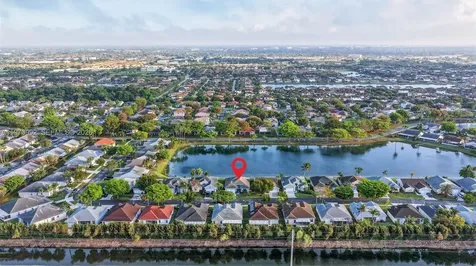 2385 SE 7th Place Homestead FL 33033