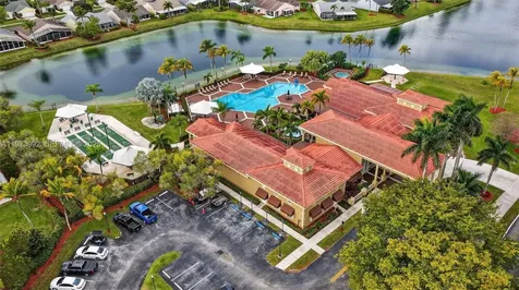 2385 SE 7th Place Homestead FL 33033