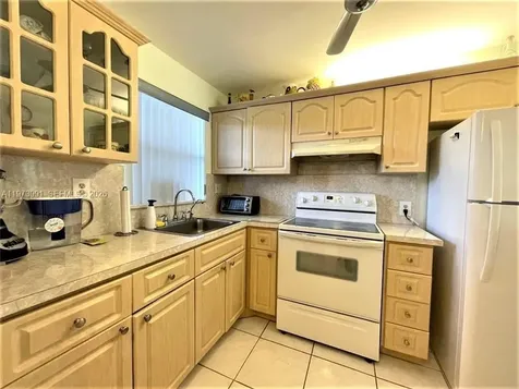 9900 Sunrise Lakes Boulevard Sunrise FL 33322
