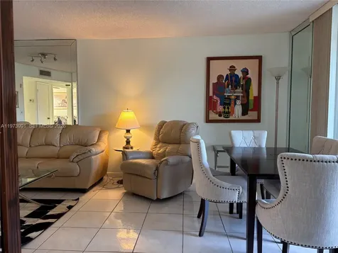 9900 Sunrise Lakes Boulevard Sunrise FL 33322
