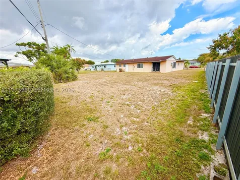 18440 NW 28th Place Miami Gardens FL 33056