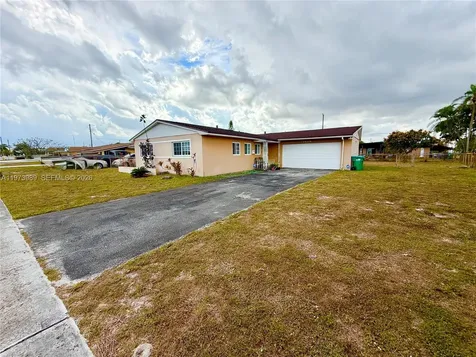 18440 NW 28th Place Miami Gardens FL 33056