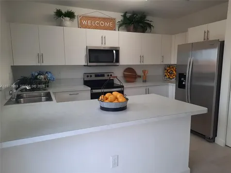 445 NW 12th Avenue Florida City FL 33034