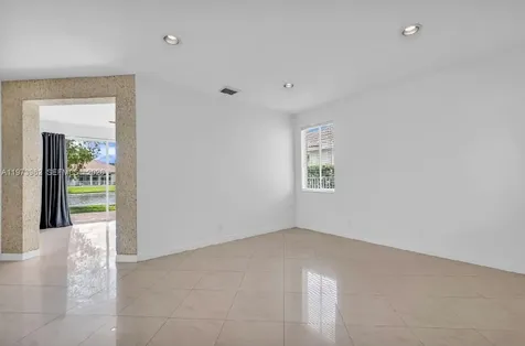 1386 Canary Island Drive Weston FL 33327