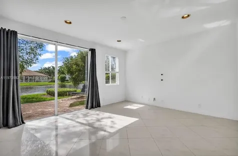 1386 Canary Island Drive Weston FL 33327