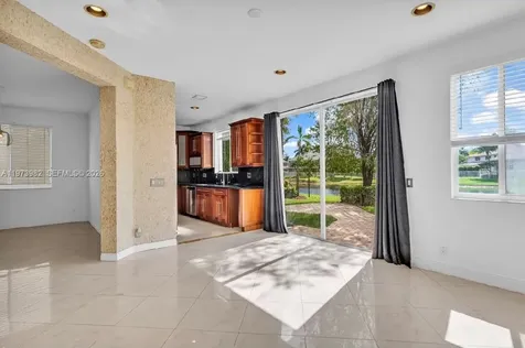 1386 Canary Island Drive Weston FL 33327