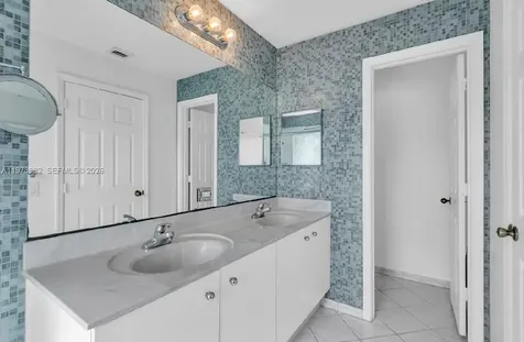 1386 Canary Island Drive Weston FL 33327