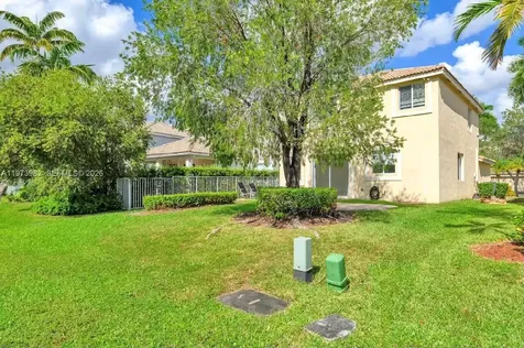 1386 Canary Island Drive Weston FL 33327