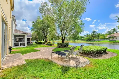 1386 Canary Island Drive Weston FL 33327