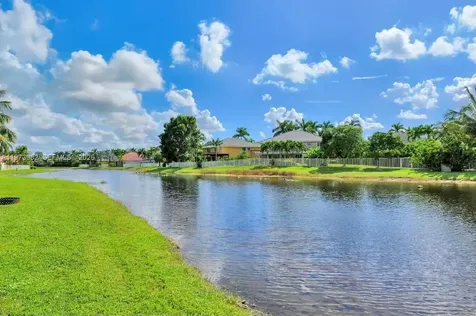 1386 Canary Island Drive Weston FL 33327