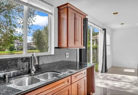 1386 Canary Island Drive Weston FL 33327
