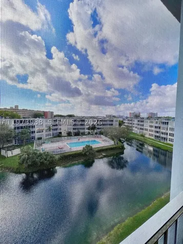 1700 NE 191st Street Miami FL 33179