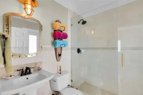 226 Normandy Drive Tavernier FL 33070