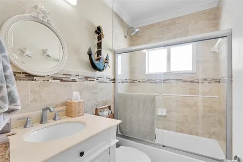 226 Normandy Drive Tavernier FL 33070