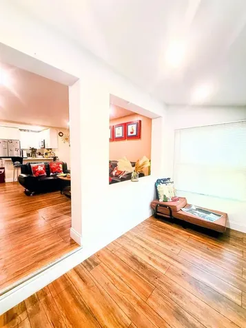 2281 NW 81st Terrace Miami FL 33147