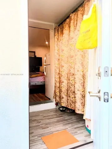2281 NW 81st Terrace Miami FL 33147