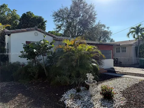 2750 SW 26th Street Miami FL 33133