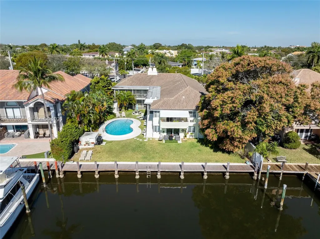 1308 Bayview Drive Fort Lauderdale FL 33304
